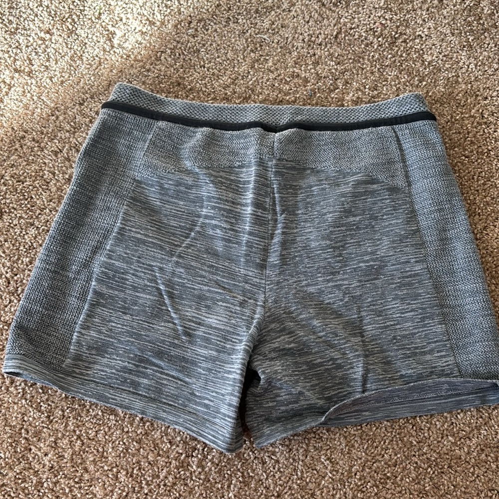NIKE WOMEN'S TECH KNIT SHORT - Picture 5 of 5